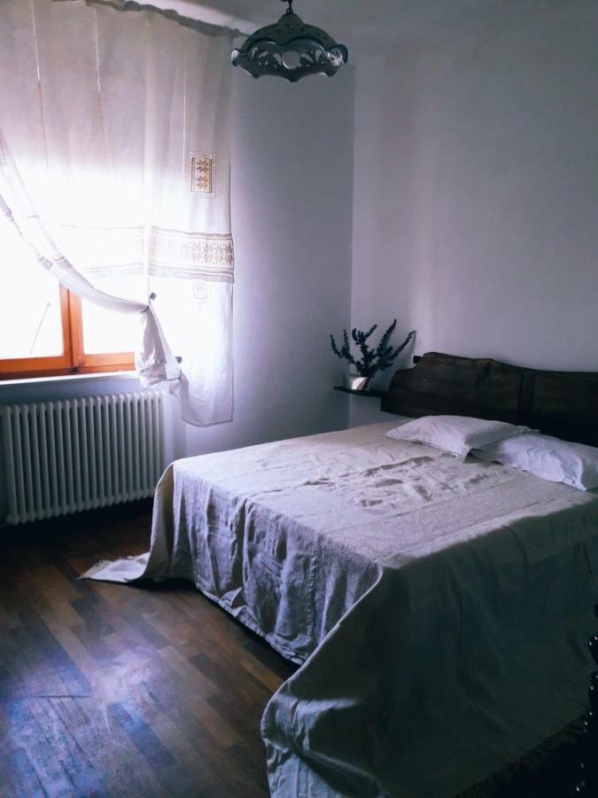 La Casa Del Susino Villa กัสตีลีโยเน ดิ ออร์ชา ภายนอก รูปภาพ